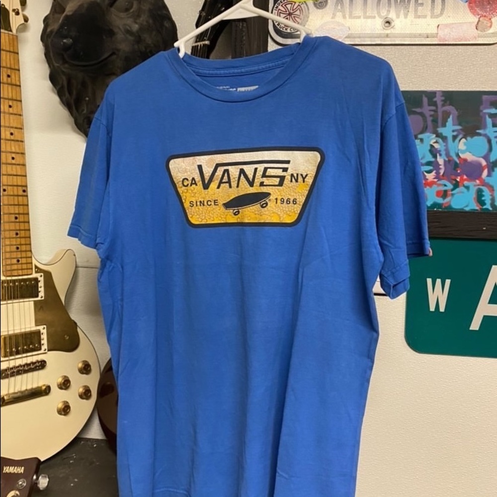 Vans short sleeve!!